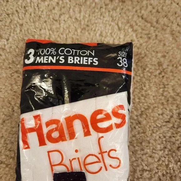 Hanes Men's Briefs 3-Pack Size 38 NWT Underwear Cotton 1992 Vtg Preshrunk #A22 - Picture 2 of 3